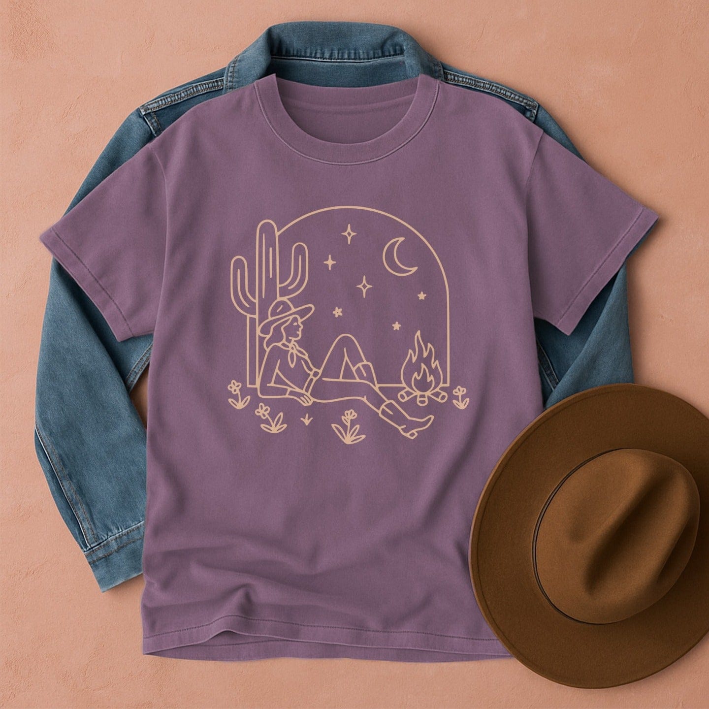 Desert Dreamer Cowgirl T-shirt Berry / S Western shirt