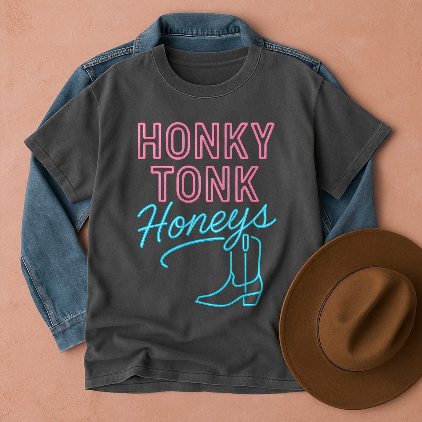 Honky Tonk Honeys Western T-Shirt Pepper / S Western shirt
