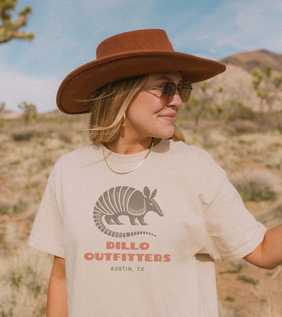 DILLO Outfitters Unisex T-Shirt Western shirt