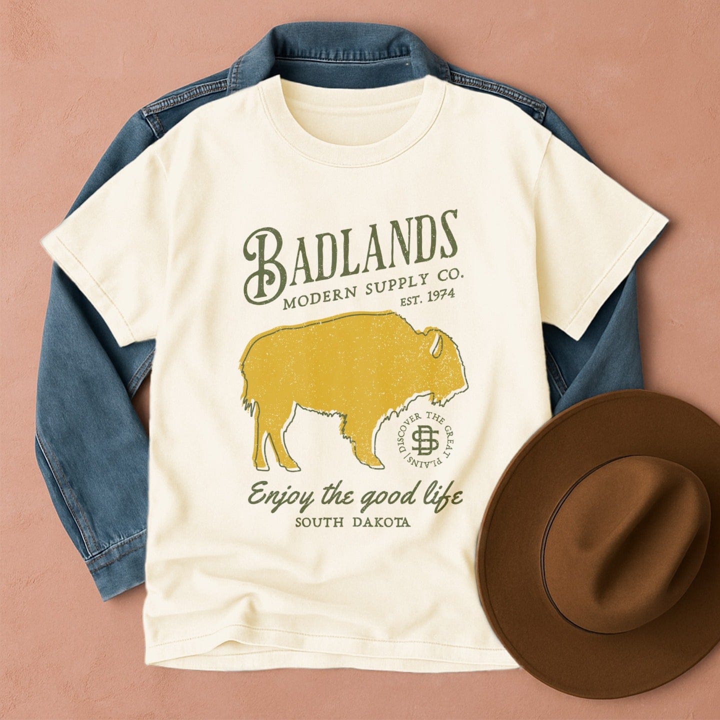 Badlands T-Shirt Ivory / S Western shirt